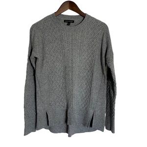 Banana Republic Women's Cable Knit Wool Blend Sweater Gray Size Small Petite